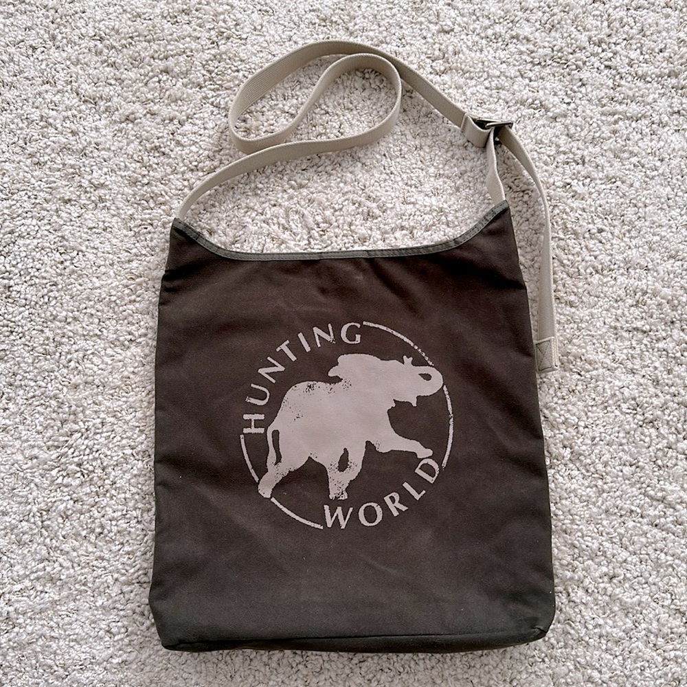 Hunting World Suede Tote Authentic